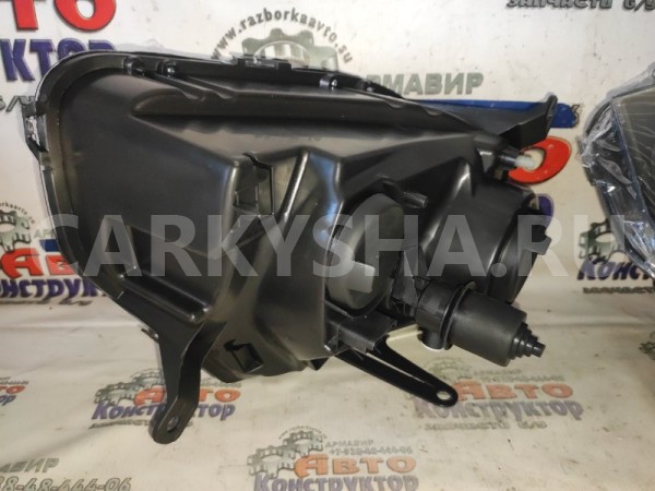 фара черная Renault Duster 