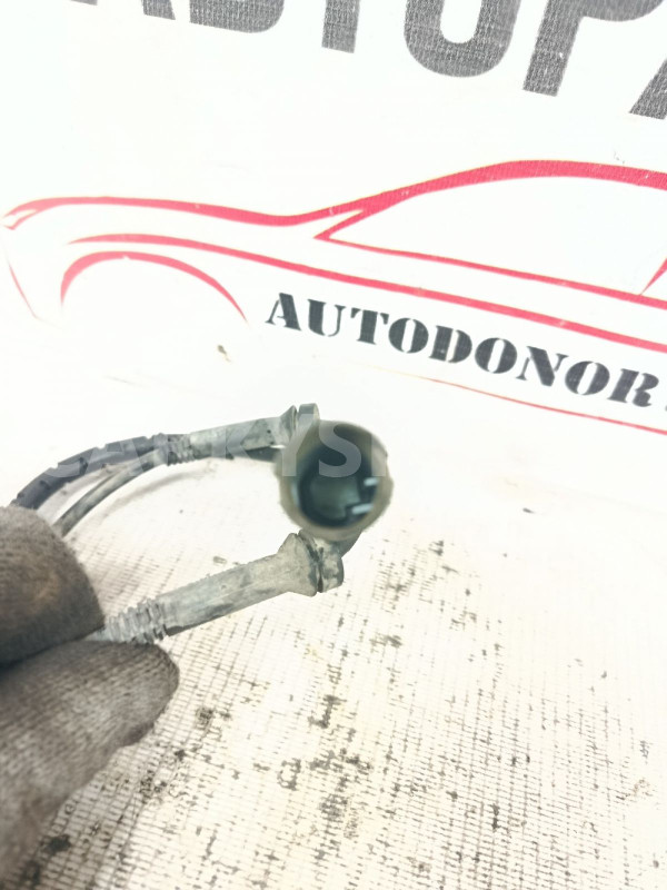 Датчик ABS передний BMW 3 E90/E91/E92/Е93 BMW 3er оригинальный номер 34526762465