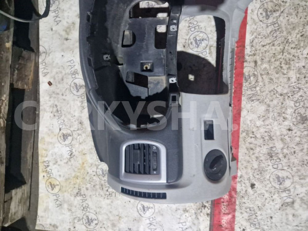 Торпедо Skoda Fabia 2 2008г Skoda Fabia оригинальный номер 5J1857007BQVVD