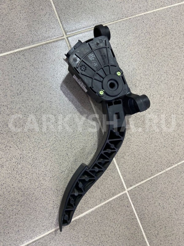 Педаль газа Hyundai Solaris G4FA Hyundai Solaris оригинальный номер 351904A700
