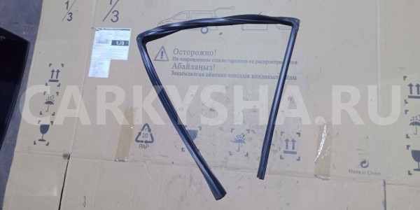 Уплотнитель стекла двери Mercedes-Benz M-класс W164 рестайлинг (2008—2011) Mercedes-Benz M-klasse оригинальный номер A1647350825