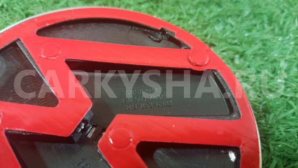 Эмблема на крышку багажника Volkswagen Polo V (2009—2015) Volkswagen Polo оригинальный номер 18D853630D