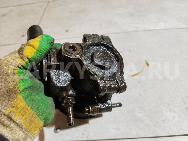 Насос гидроусилителя Ford Focus оригинальный номер 1358536