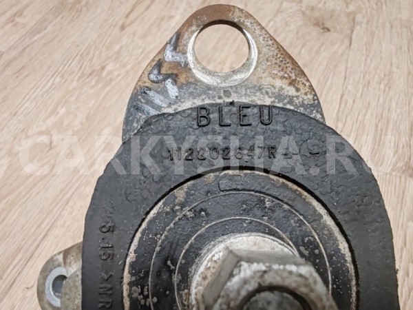 Левая подушка кпп Nissan Terrano 2018 112533448R F4R Nissan Terrano 