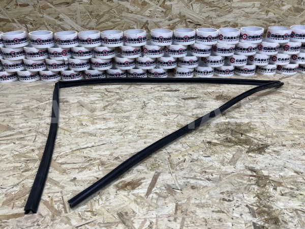 Уплотнитель  передней левой двери Jetour X50 оригинальный номер 51B31A051FL