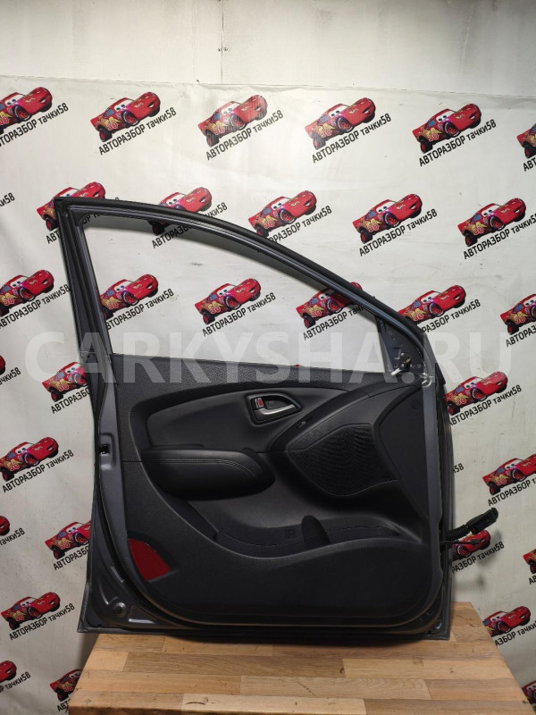 дверь передняя левая Hyundai ix35 оригинальный номер 760032Y011