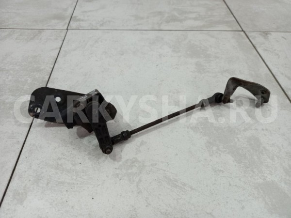 Датчик положения кузова Mercedes E320 0105427717 W124, задний Mercedes-Benz W124 