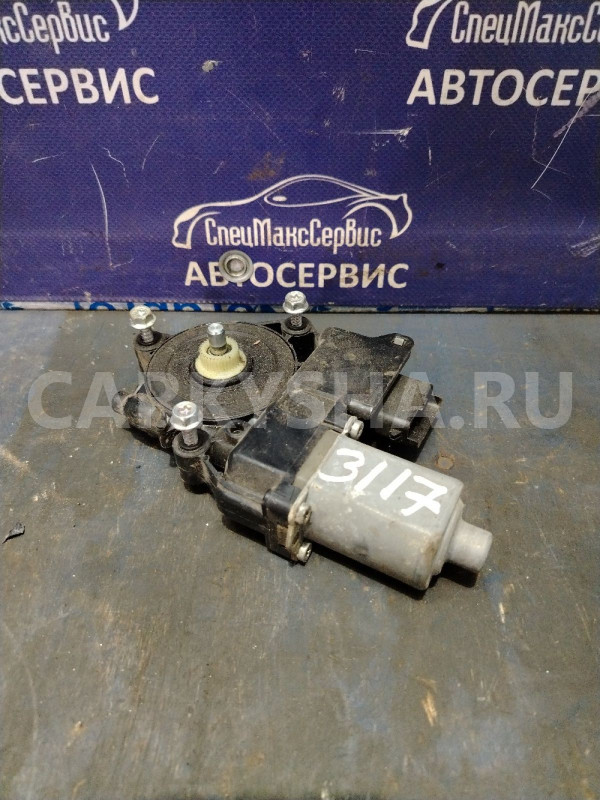 Моторчик стеклоподъемника передний LH  SsangYong Ssang Yong Kyron оригинальный номер 8810009050