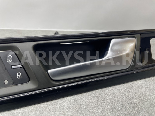 Накладка ручки двери правая Volkswagen Touareg NF Volkswagen Touareg 