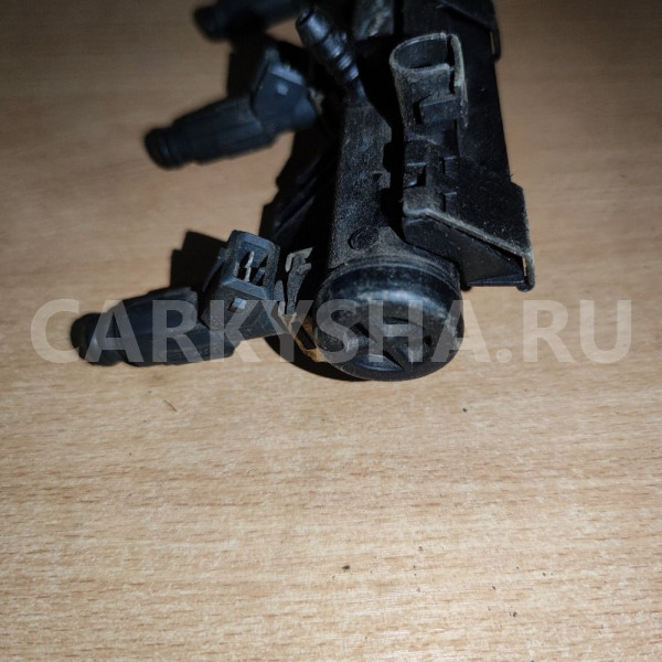 Рейка топливная (рампа) для Seat Ibiza II 1999-200 SEAT Ibiza оригинальный номер 0280151071