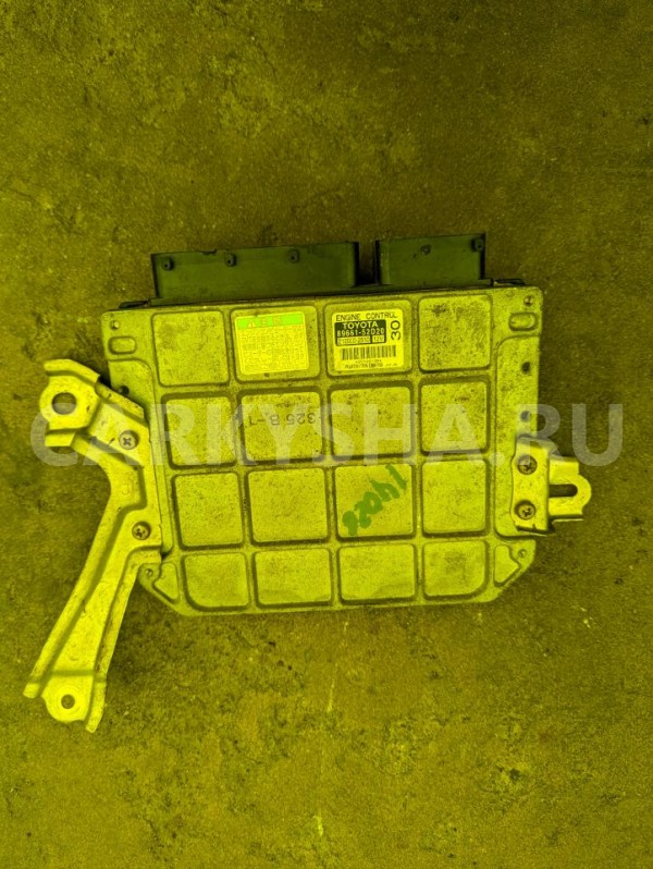 Блок efi Toyota Ractis оригинальный номер 8966152D20