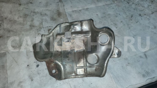 Тепловой экран выпускного коллектора Toyota Auris Toyota Auris оригинальный номер 1727133090