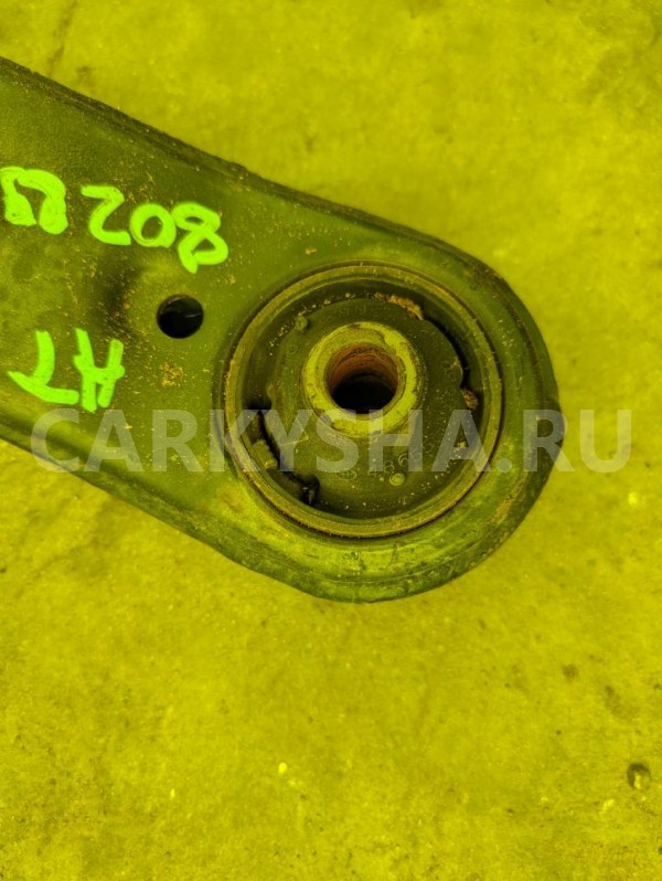 Рычаг Toyota Alphard 