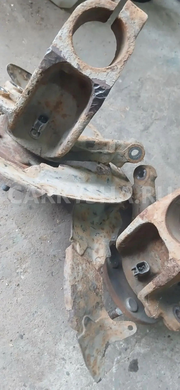 Кулак поворотный передний Volvo C30 I (2006—2010) Volvo C30 