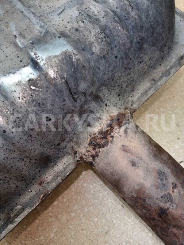 Название детали Глушитель средняя часть Модель KIA Sorento BL Kia Sorento оригинальный номер 28700-3E280