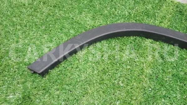 Накладка крыла передняя левая Land Rover Defender Land Rover Defender оригинальный номер L8B216A075AX