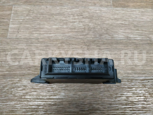 Блок управления парктроником Land Rover Freelander оригинальный номер 6G9215K866AK