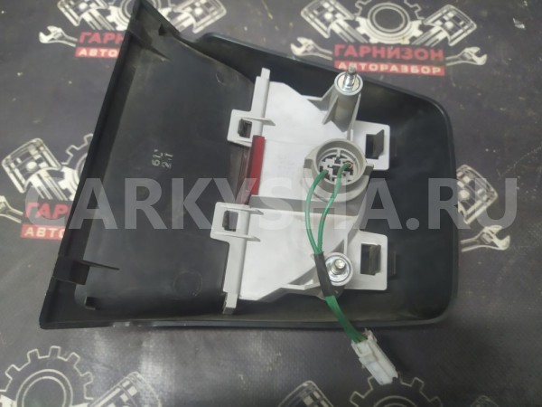 Стоп сигнал Mitsubishi Lancer 9 Mitsubishi i оригинальный номер MN126920