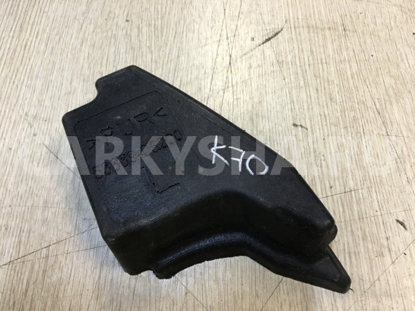 Уплотнитель крыла левый Toyota Camry VIII (XV70) оригинальный номер 53889-06200