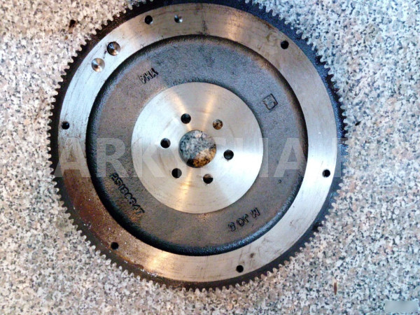 Маховик Chevrolet Cobalt МКПП Chevrolet Cobalt оригинальный номер 25180847