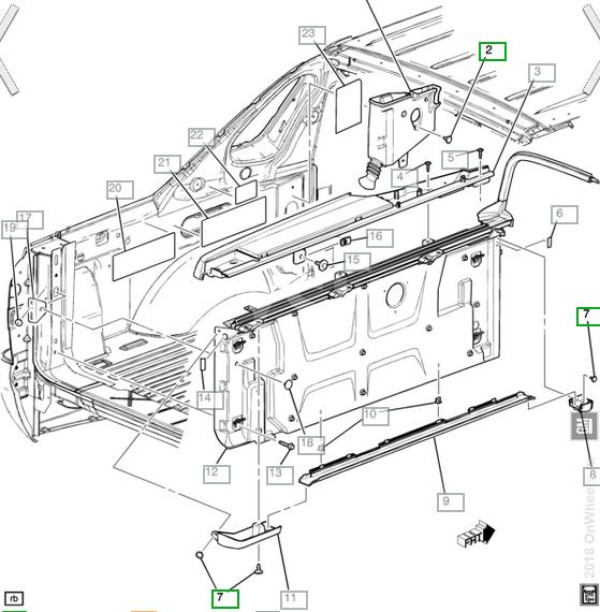 Накладка над задним фонарем Cadillac Escalade 3 (2006-2014) Cadillac Escalade 