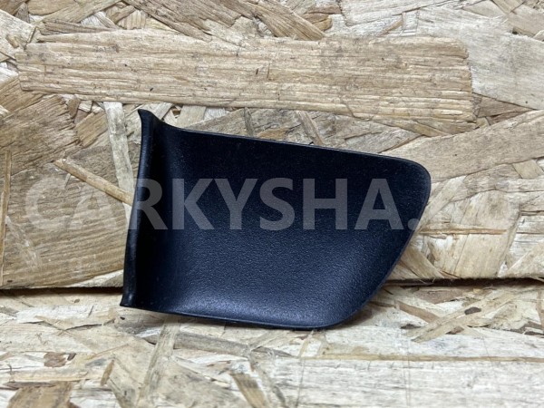 Накладка ручки внутренней Lexus RX II Рестайлинг оригинальный номер 69284-33020-C0