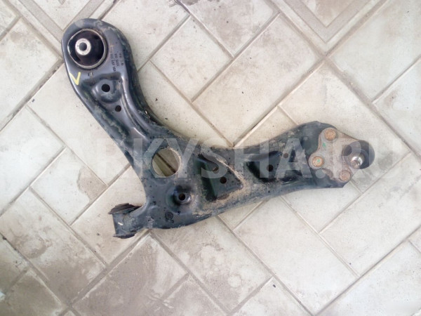 Рычаг передний левый для Фольксваген Поло VW Polo Volkswagen Polo оригинальный номер 20116R0407151F