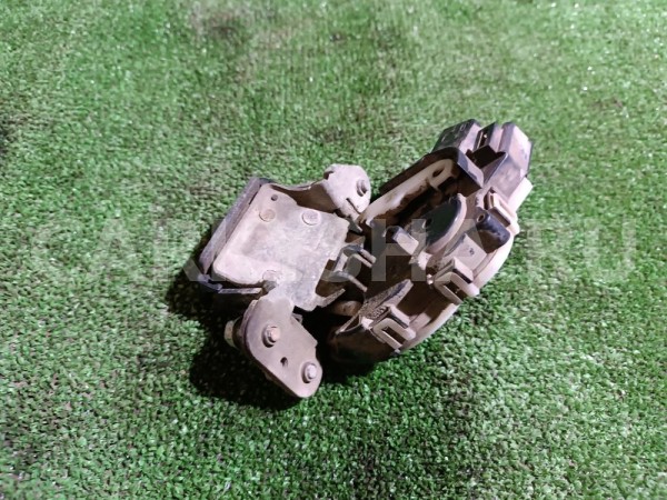 Замок крышки багажника Mazda 3 