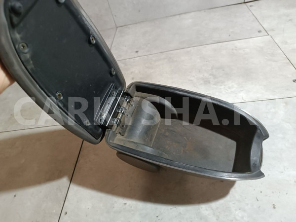Подлокотник Ford Focus оригинальный номер 3S4Z54644A22AAB