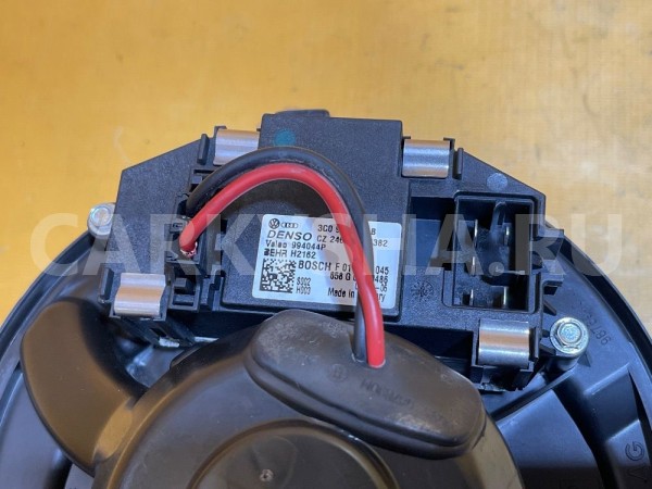 Мотор отопителя Skoda Octavia II (2004—2009) Skoda Octavia оригинальный номер 1K1820015F