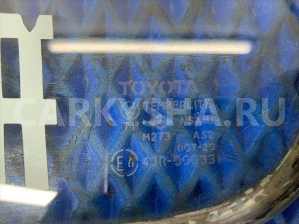 Стекло кузовное (глухое) правое Land Cruiser 80 Toyota Land Cruiser оригинальный номер 62711-60060