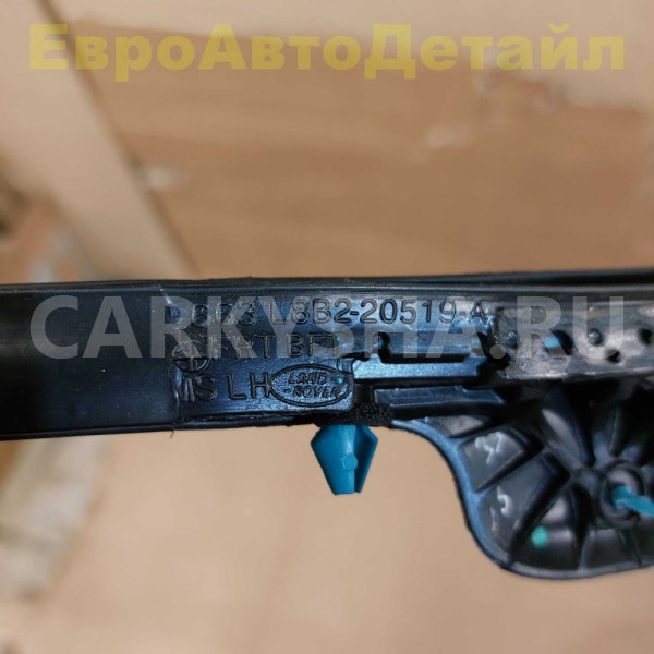 Уплотнитель стекла двери Land Rover Defender L663 Land Rover Defender оригинальный номер LR175084