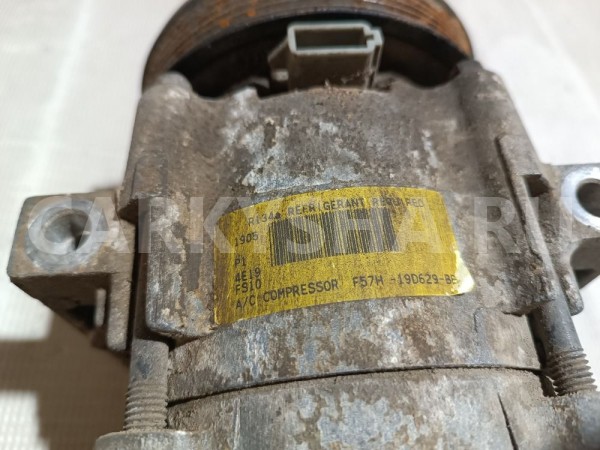 Компрессор кондиционера Ford Explorer 