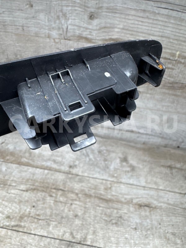 Nissan Qashqai (J10) I накладка двери задней левой Nissan Qashqai оригинальный номер 83951jd000