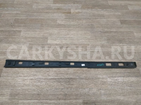 Молдинг крыши левый Kia Sorento 