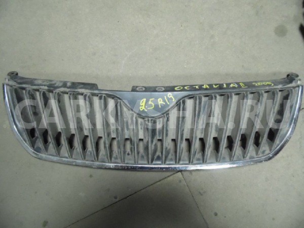 Решетка радиатора Skoda Octavia II рестайлинг (2008—2013) Skoda Octavia 