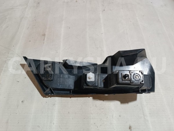 Кронштейн заднего бампера левый Ford Mondeo 