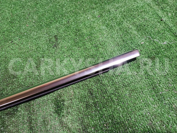 Накладка стекла заднего левого Volkswagen Passat оригинальный номер 3AE839475