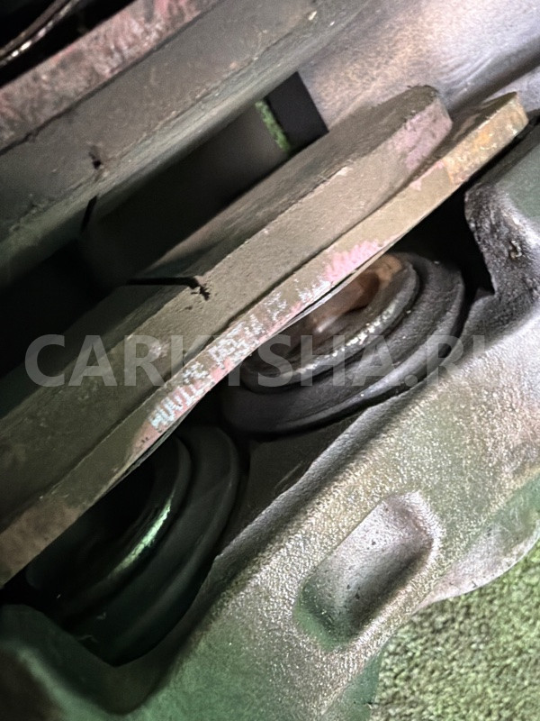 Суппорт Toyota CELSIOR 4775050121, передний левый Toyota Celsior 