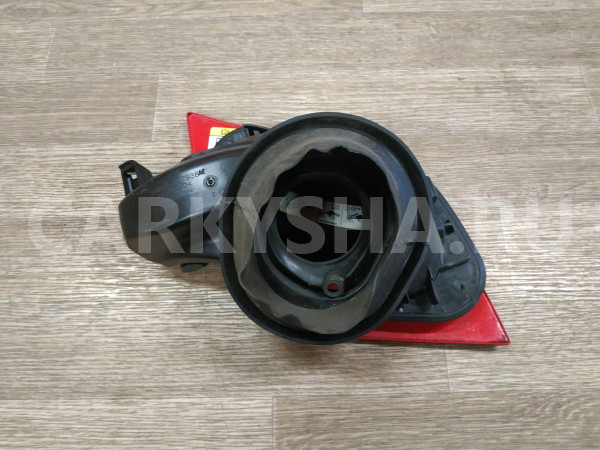 Лючок бензобака Ford Focus оригинальный номер BM51A405A02AC