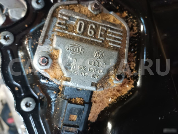 Датчик Уровня Масла Hella Фольксваген Тигуан Volks Volkswagen Tiguan оригинальный номер 60R008079