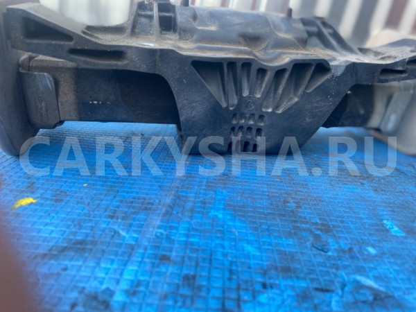 Опора АКПП Mercedes-Benz S-класс W223 Mercedes-Benz S-klasse 