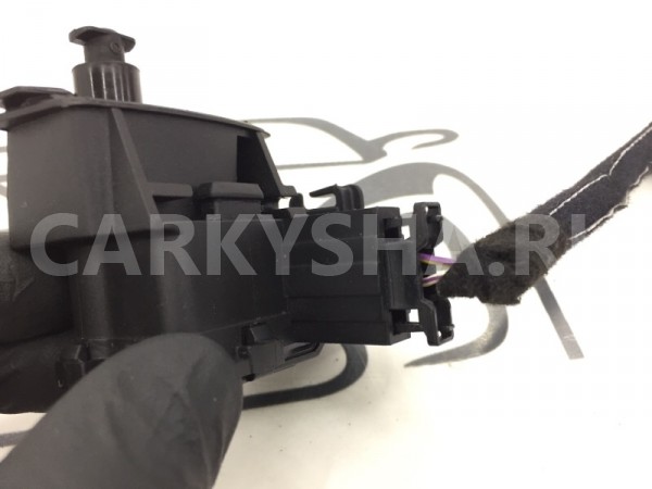 Активатор лючка бензобака Skoda Yeti 5L CBZB 2011 Skoda Yeti 