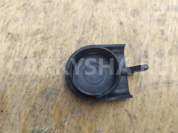Крышка стеклоочистителям Mitsubishi Lancer CS3A 4G18 1.6 2005 (б/у) Mitsubishi i оригинальный номер MB881494