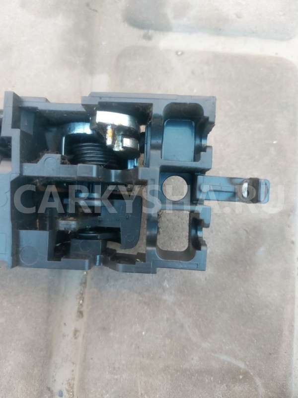 Ручка двери внутренняя правая Toyota Avensis T250 Toyota Avensis оригинальный номер 6920505040B0