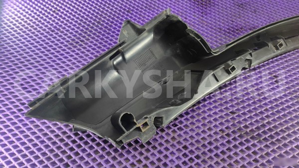 Жабо левая часть Mercedes-Benz W210 Mercedes-Benz E-klasse оригинальный номер 2108301113