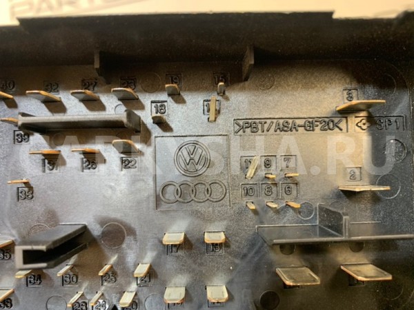 Блок предохранителей Volkswagen Passat B6 2.0 BMR Volkswagen Passat 