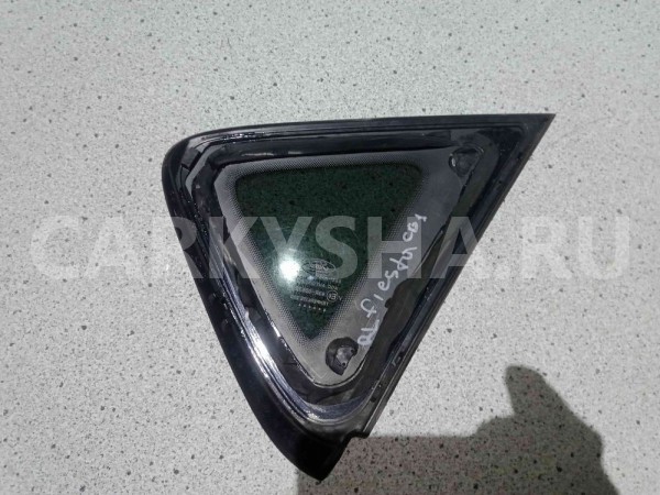 Стекло глухое Ford Fiesta Mk6 рестайлинг (2012—2019) Ford Fiesta оригинальный номер 1574711