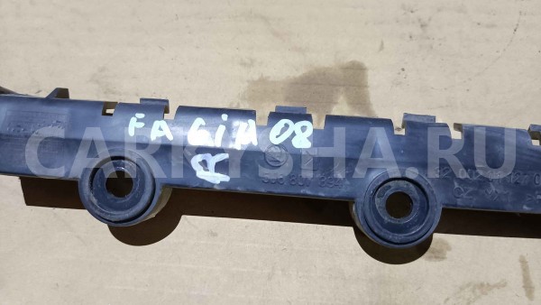 Направляющая бампера Skoda Fabia II (2007—2010) Skoda Fabia оригинальный номер 5j6807394