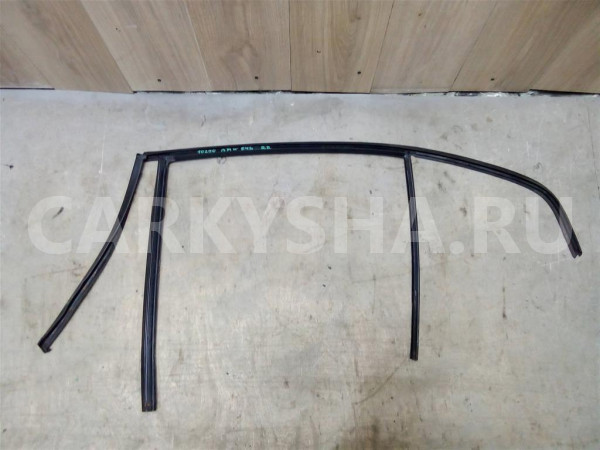 Уплотнитель стекла задней правой двери BMW 3-серия E46 1998-2005 BMW 3er оригинальный номер 51348266126